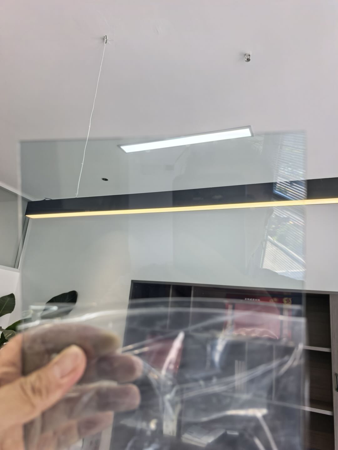 Stop Cooling the Sun: The Engineering Reality of Selective IR-Reflective Glazing
